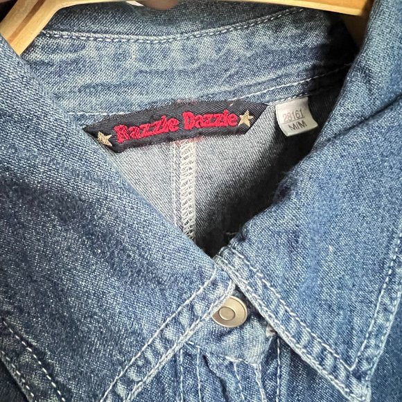 Vintage Razzle Dazzle Denim Short Sleeve Cropped Button-Up - Picture 9 of 13